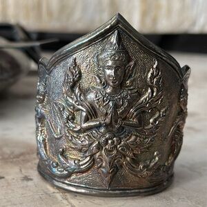 Vintage Siam Cuff 64g marked Siam Sterling silver from Thailand